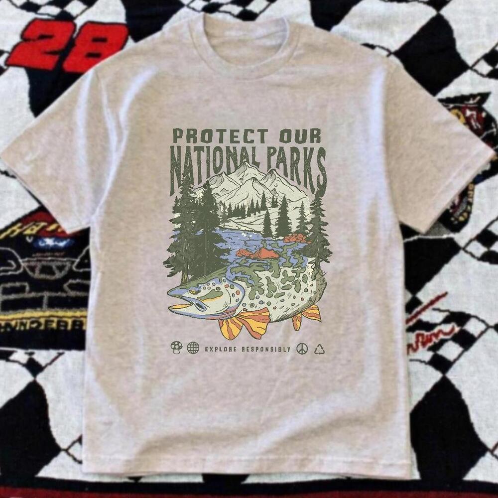 Gildan Men Ash Grey T-Shirt Protect Our National Parks Graphic Tee